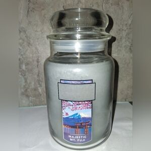 Yankee Candle Majestic Mt. Fuji 22oz. Original Large Jar Candle NEW!